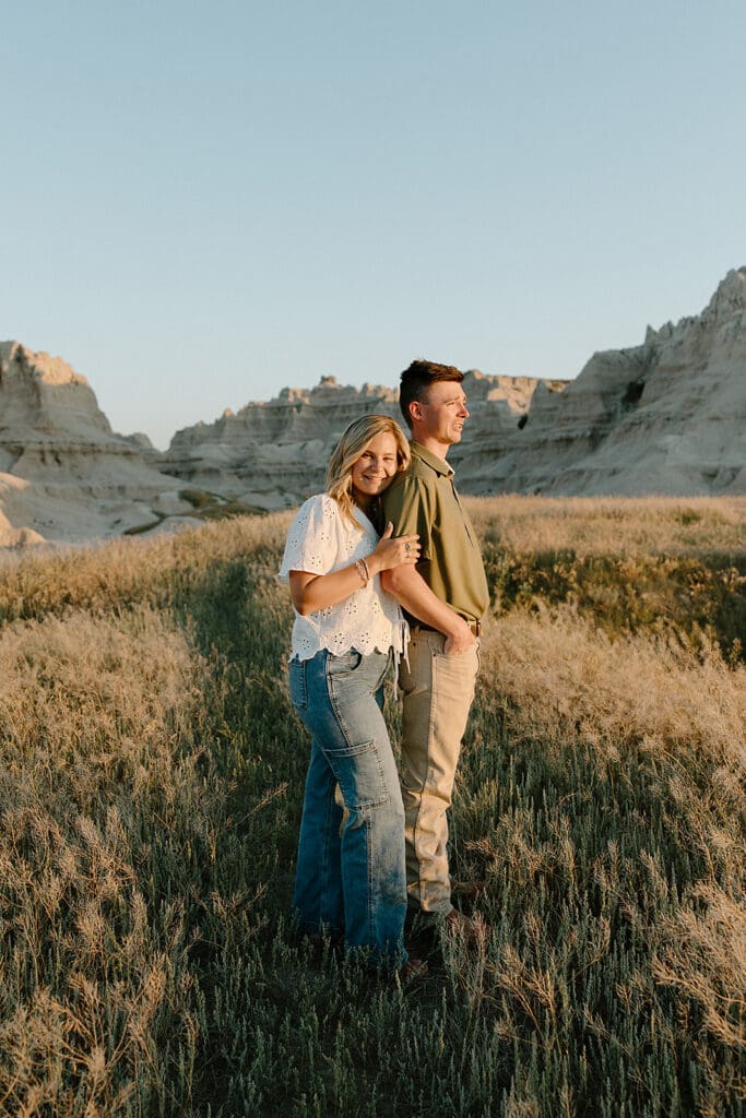 Couples Photos in Badlands National Park at Notch Trail
