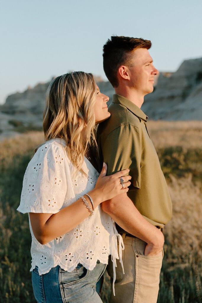 Couples Photos in Badlands National Park at Notch Trail